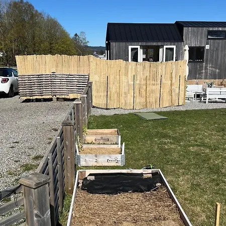 Unique Tiny House With Hot Tub Just 30 Minutes From Oslo בית נופש *