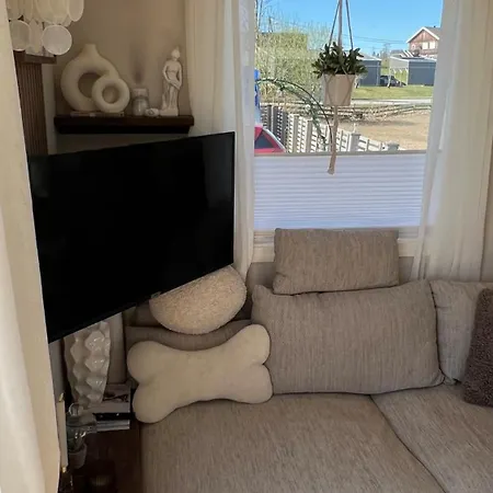 Unique Tiny House With Hot Tub Just 30 Minutes From Oslo