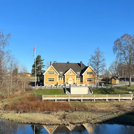 בית נופש Unique Tiny House With Hot Tub Just 30 Minutes From Oslo