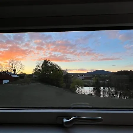 בית נופש Unique Tiny House With Hot Tub Just 30 Minutes From Oslo Eidsvoll Verk