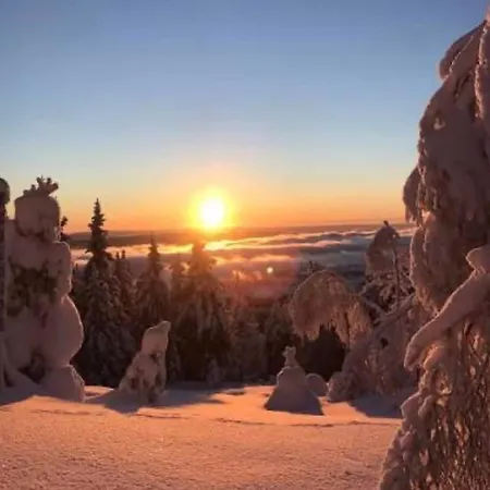בית נופש Unique Tiny House With Hot Tub Just 30 Minutes From Oslo Eidsvoll Verk